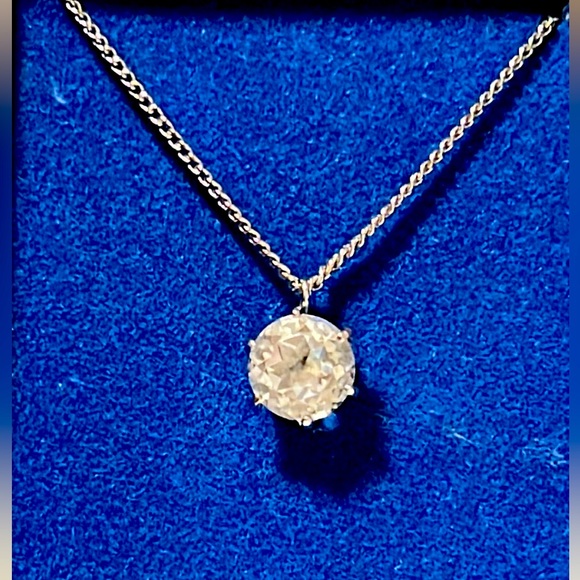 1k Diamond solitary necklace white gold over silver - Picture 1 of 3